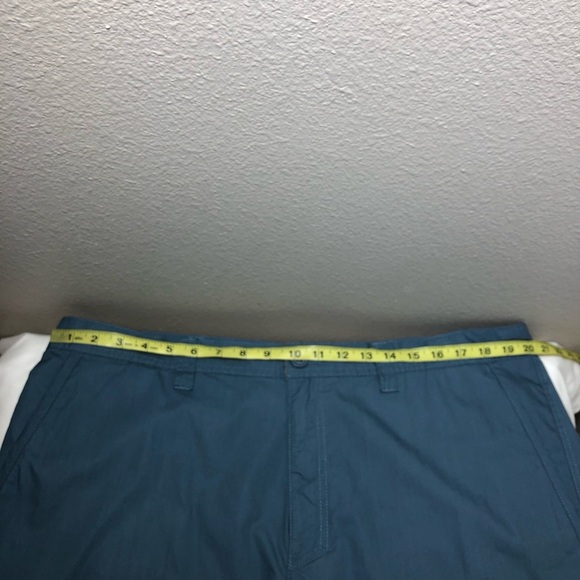 Columbia Men's Soft Cotton Effortless Regular Fit Blue Gray Chino Shorts 40W 8L - Picture 8 of 15
